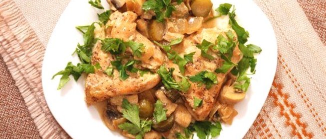 Гужоны из копченой курицы с чесночным айоли