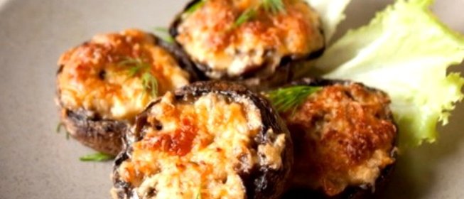 Шампиньоны с плавленым сыром