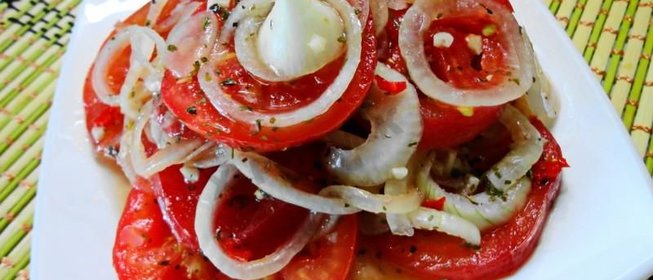 Закуска из помидоров в остром медовом маринаде