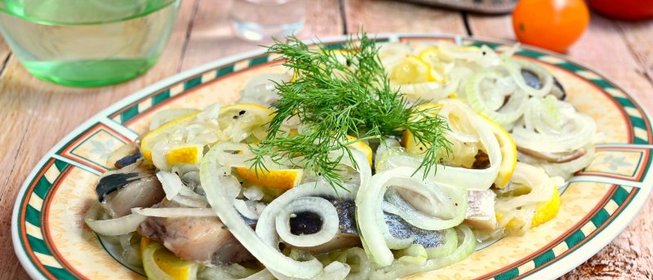 Закуска из сельди с луком и медом