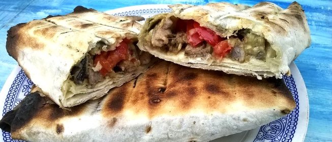 Шаурма со свининой и баклажанами