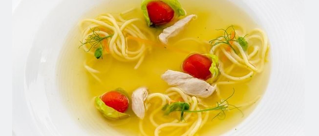 Куриный суп с лапшой