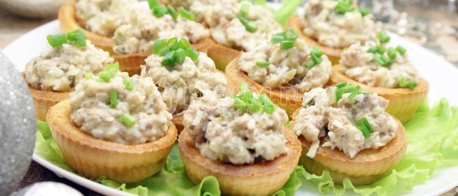 Муфалетта с луково-оливковой пастой