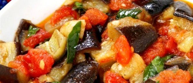 Капоната с оливками