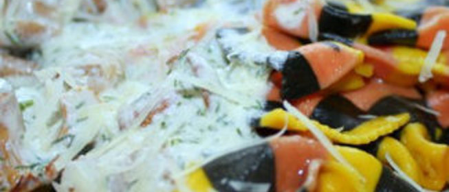 Фарфалле с лисичками и чесноком