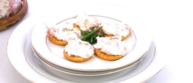 Спред из ветчины и красных перцев