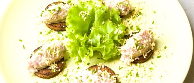 Форшмак с плавленым сыром и морковью