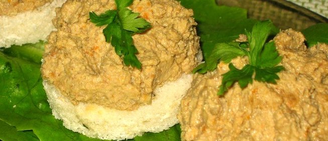 Паштет из печени с морковью и луком