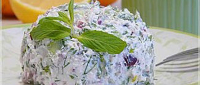 Закуска с сыром Фета, мятой и укропом