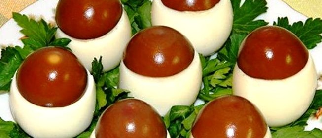 Грибочки из яиц