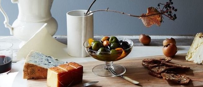 Оливки с чесноком и апельсином