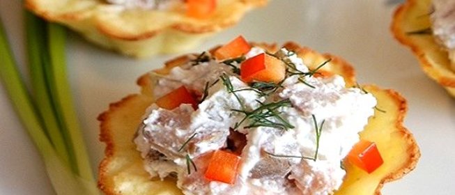 Тарталетки с селедкой