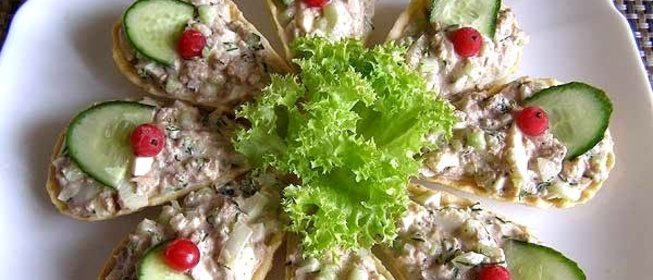 Тарталетки с сайрой