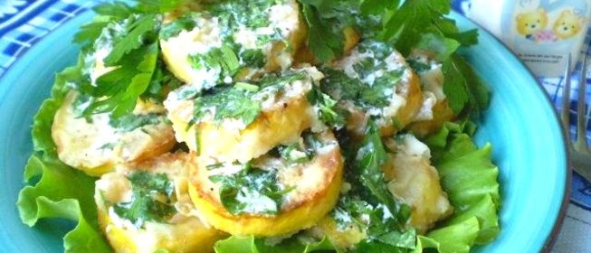 Жаренные кабачки под кефирной заливкой