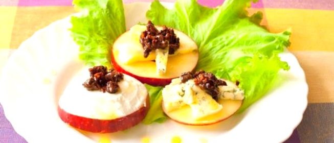 Яблоки с сыром