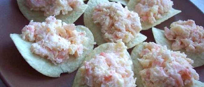 Креветки на чипсах