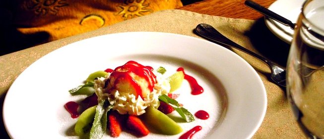 Сорбет из золотого ананаса и кокосового ликера