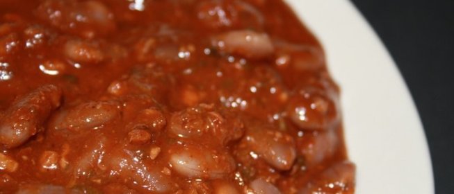 Лобио с кинзой и грецкими орехами