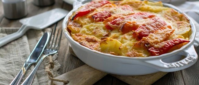 Запеканка из сладкого перца с ветчиной и сыром