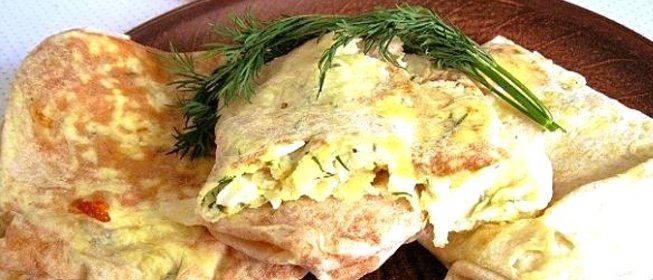 Лаваш с сыром на сковороде