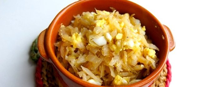 Капуста с яйцом