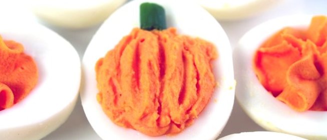 Закуска из яиц на Хэллоуин