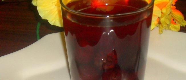 Компот из черешни и ежевики