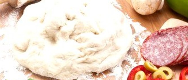 Тонкое тесто для пиццы