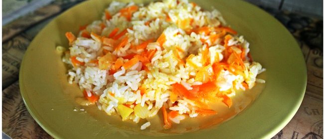 Рис с морковью и луком