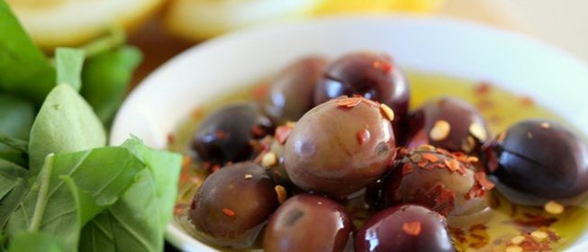 Пикантные оливки