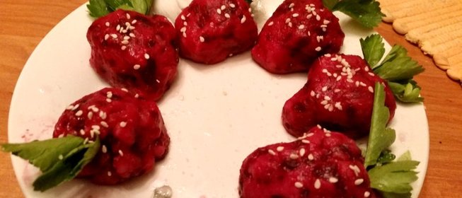 Свекольно-селедочная клубника (Эстонская закуска)