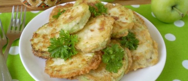 Жареные кабачки в яйце и муке