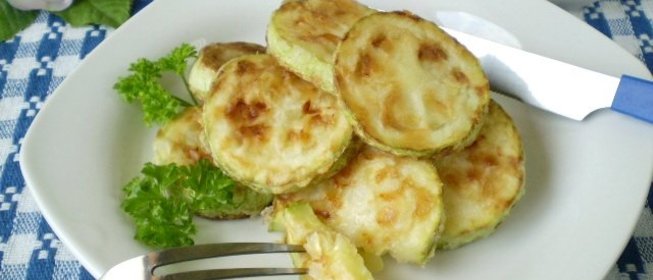 Кабачки, жареные в муке