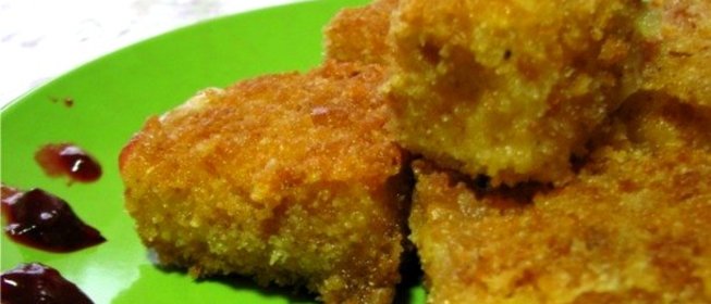 Жареный сыр бри в панировке