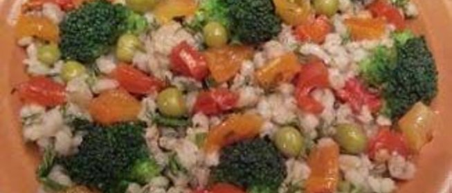 Салат из перловки с овощами