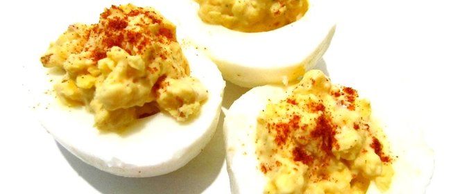 Фаршированные яйца с горчицей и майонезом