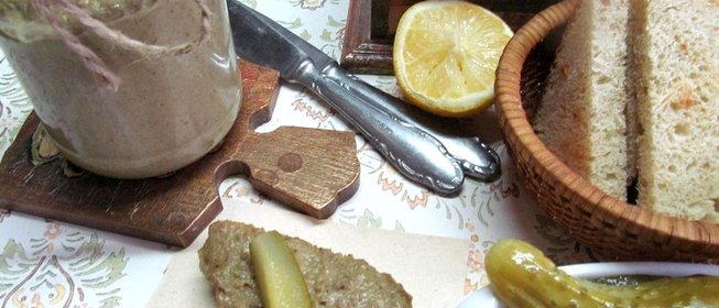 Печеночный паштет с грушей