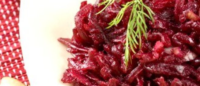 Печеная свекла с горчицей и зеленым луком