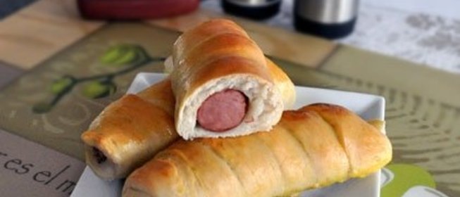 Сосиски в тесте в духовке