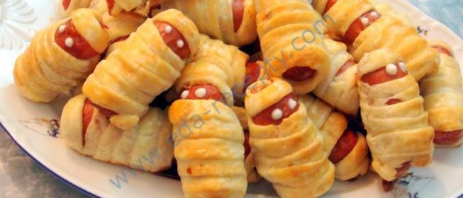 Сосиски в тесте в духовке