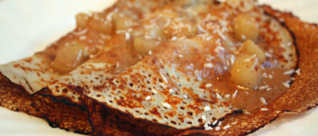 Рисовые блинчики с грушевым соусом