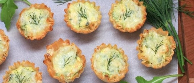 Закуска в тарталетках с семгой