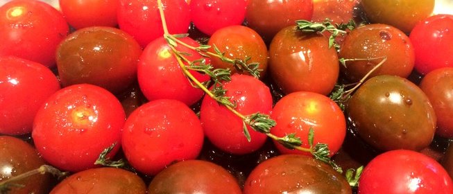 Томленные в бальзамико помидоры черри