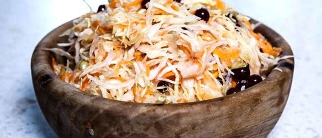 Квашеная капуста с клюквой