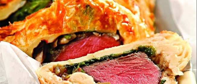 Говядина с овощами, запеченная в тесте