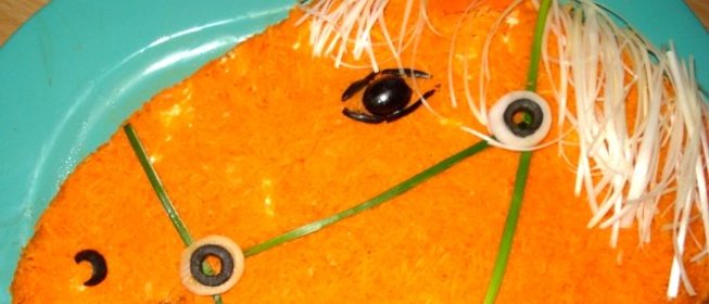 Салат Золотая лошадь