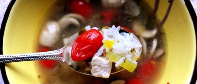 Тайский куриный суп с рисом