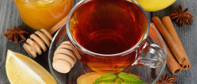 Имбирно-клубничный чай