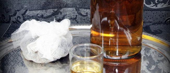 Ликер из абрикосовых косточек