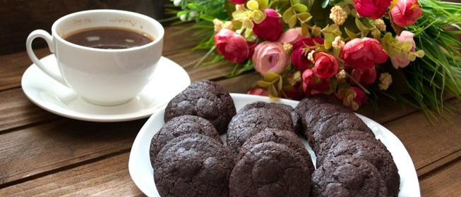 Мягкое шоколадное печенье с какао